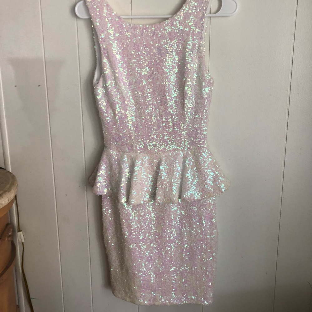 🆕 NWT Gorgeous sequin Dress